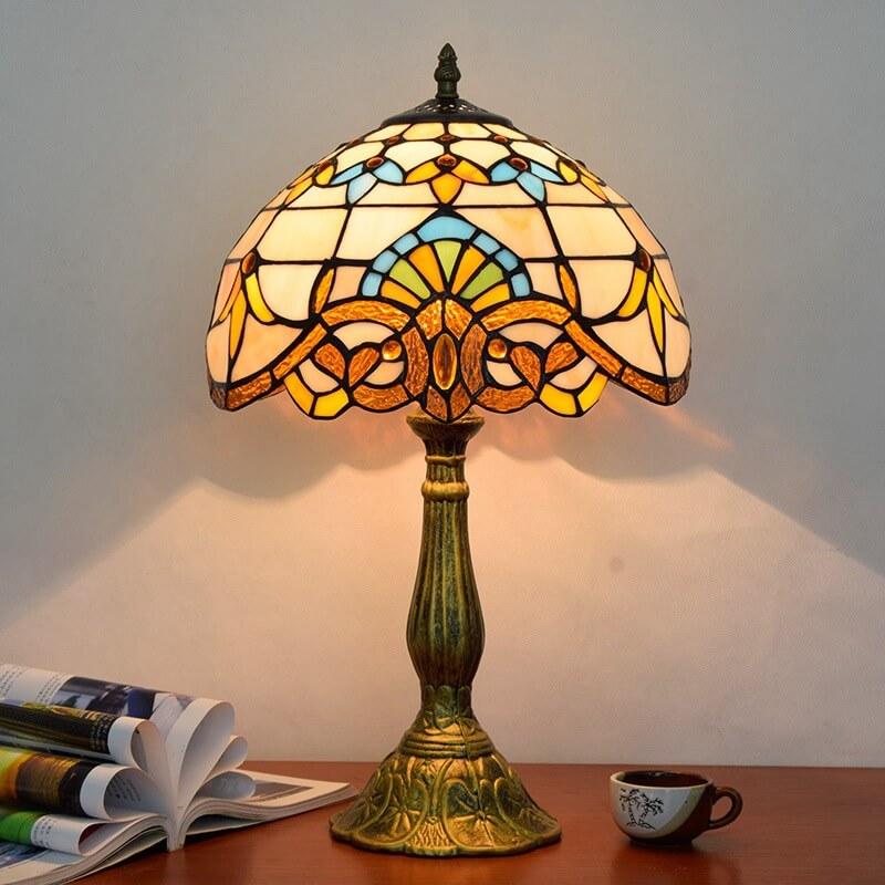 Vintage Floral Tiffany Style Table Lamp
