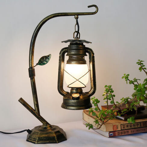 Rustic Heritage Lantern Table Lamp