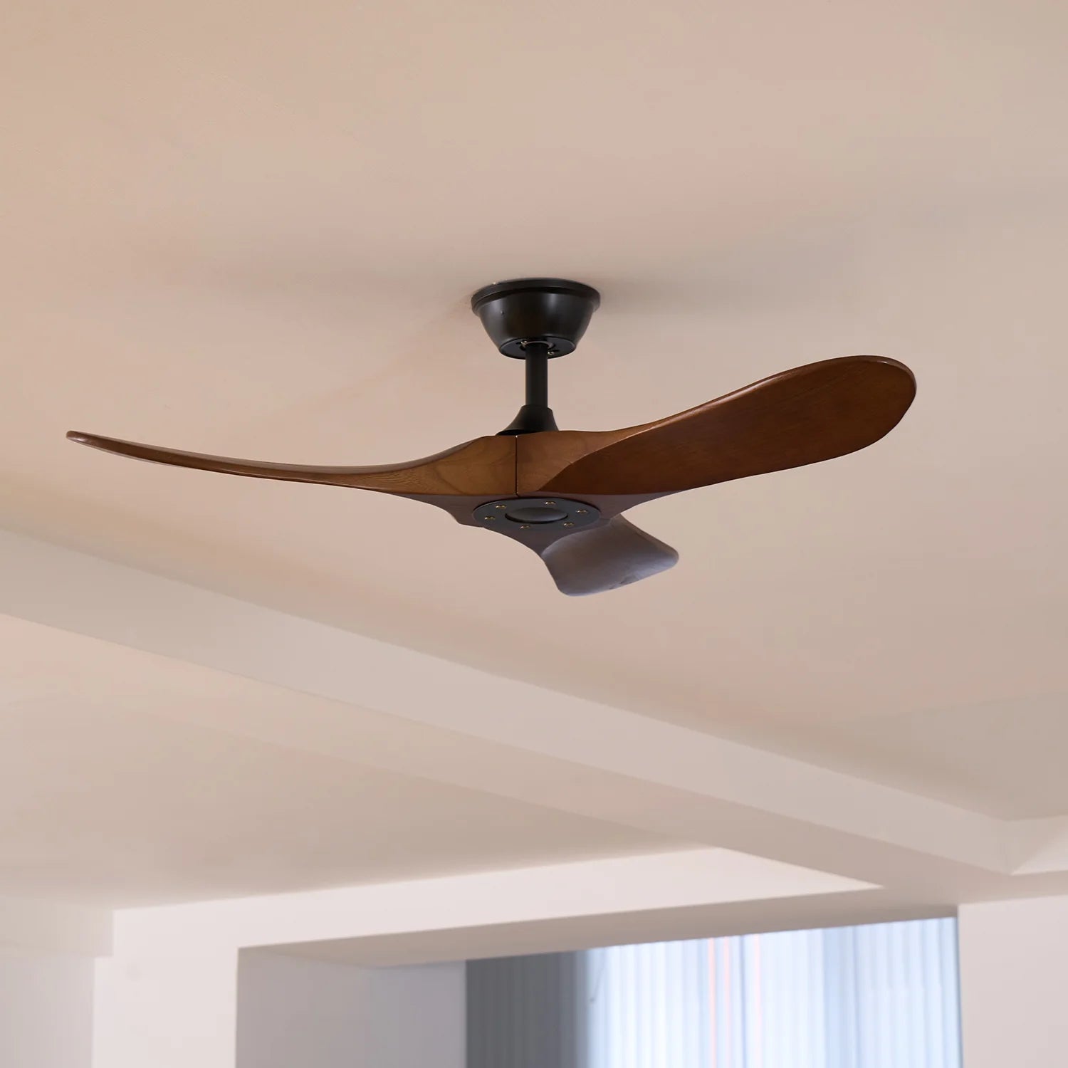 Aero Breeze 42"/52" Ceiling Fan - Yiarolight