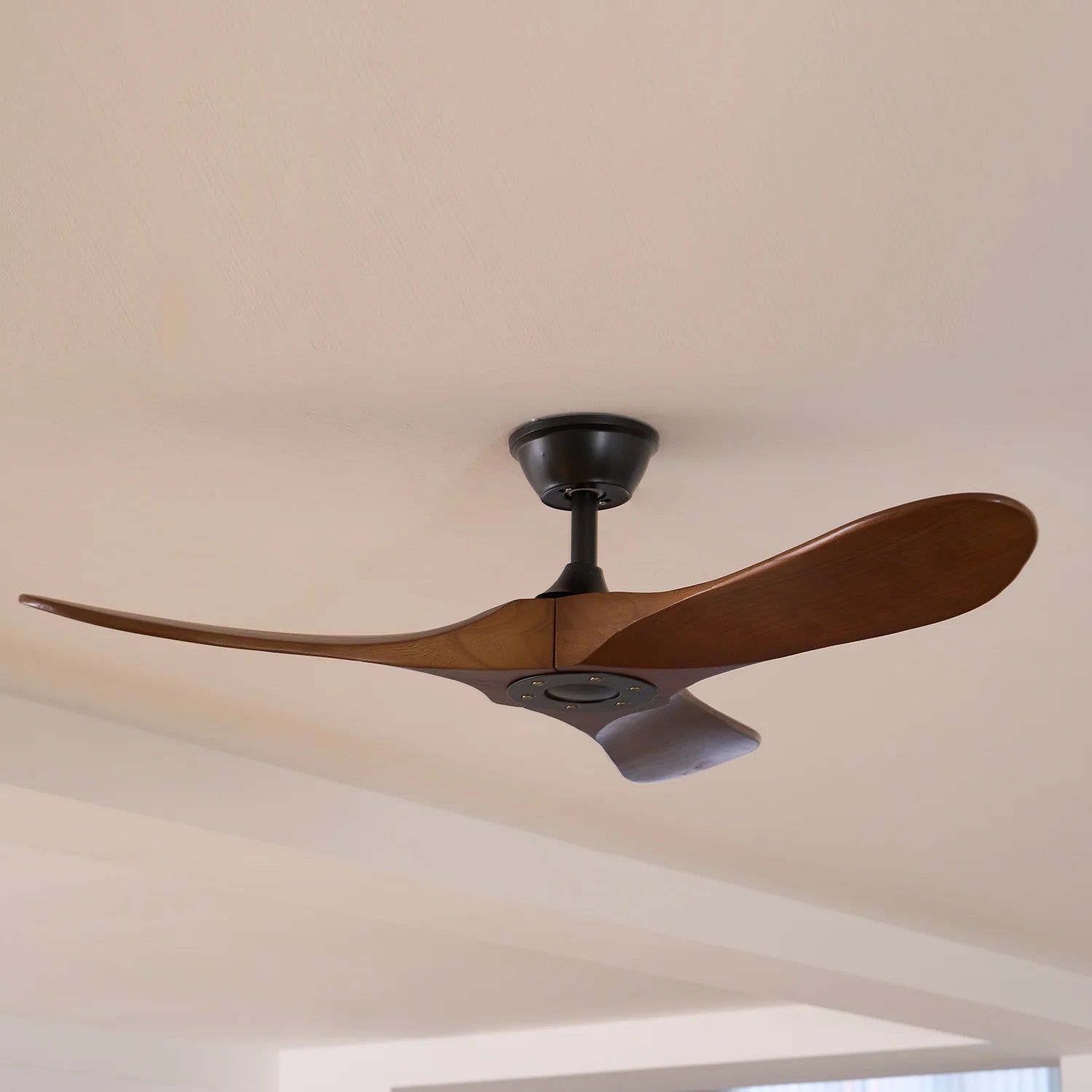 Aero Breeze 42"/52" Ceiling Fan - Yiarolight