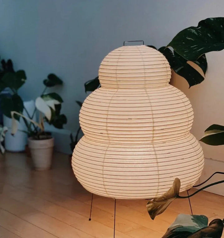 Akari 24N Table Lamp