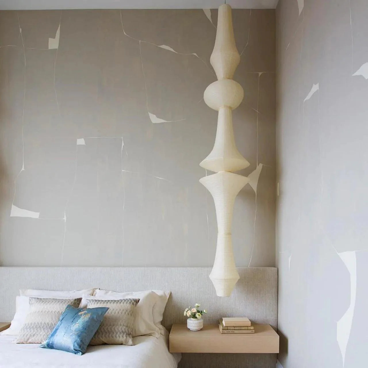 Akari E Pendant Lamp