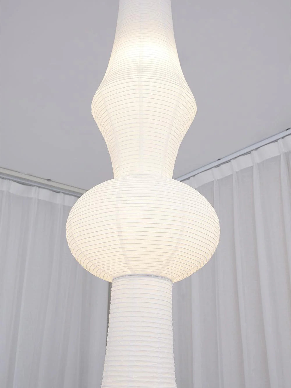 Akari E Pendant Lamp