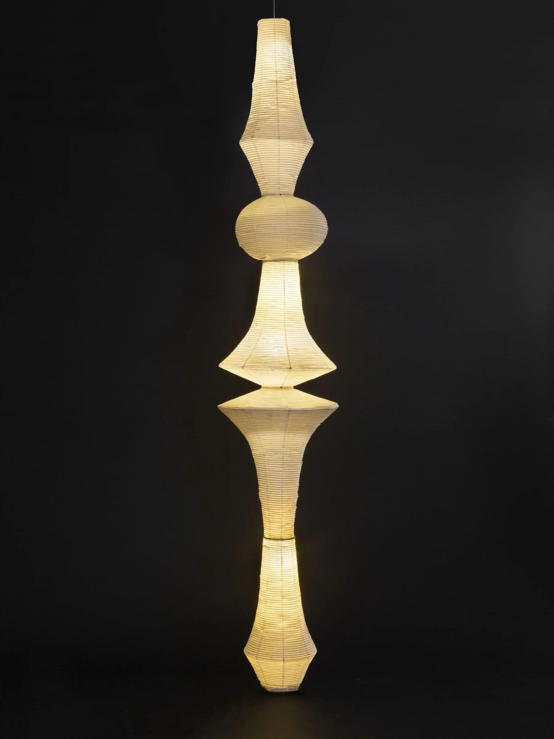 Akari E Pendant Lamp