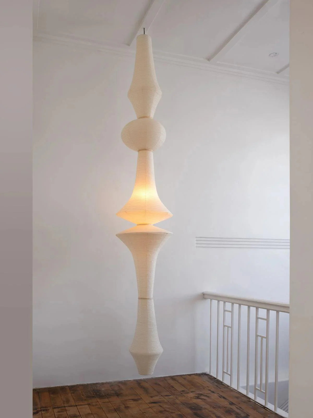 Akari E Pendant Lamp