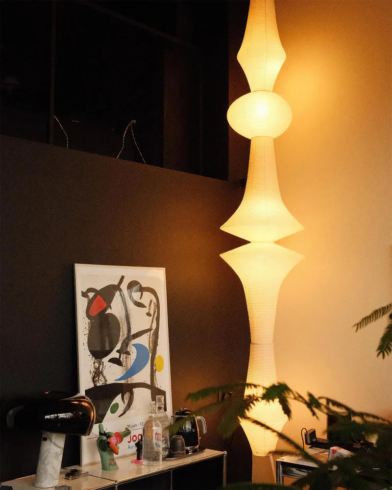 Akari E Pendant Lamp