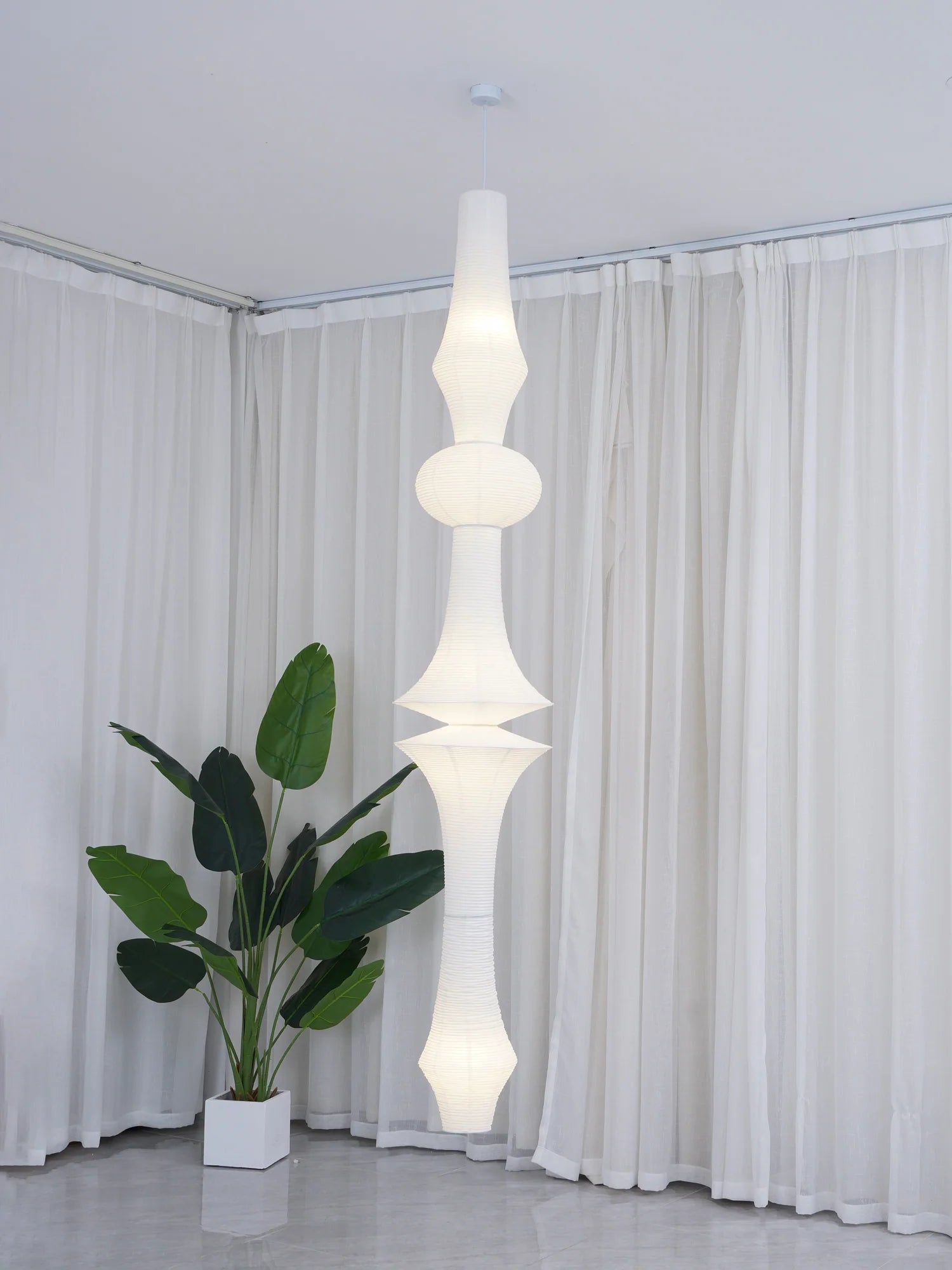 Akari E Pendant Lamp