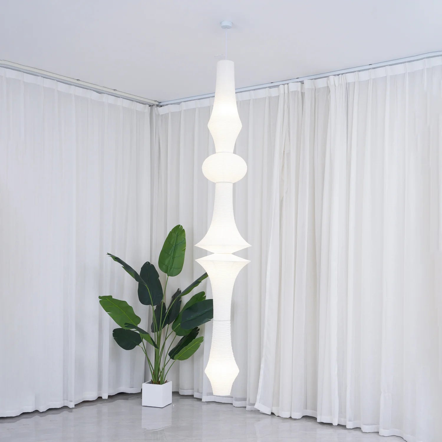 Akari E Pendant Lamp