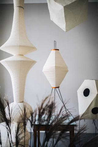 Akari E Plug-in Pendant Lamp