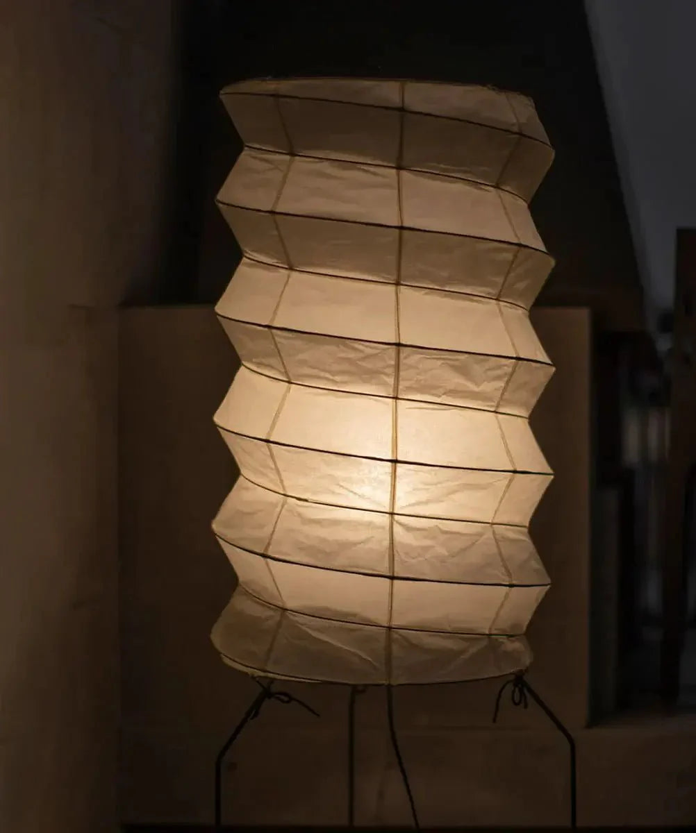 Akari UF2-31N Floor Lamp