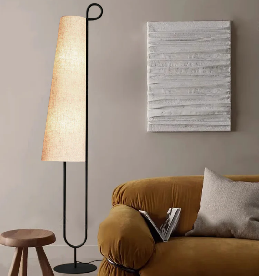 Ancora Floor Lamp