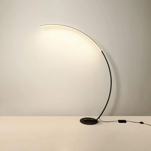 Arc LED Floor Lamp - Yiarolight