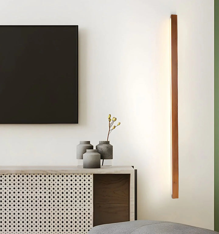 Arlo Linear Wood Wall Light