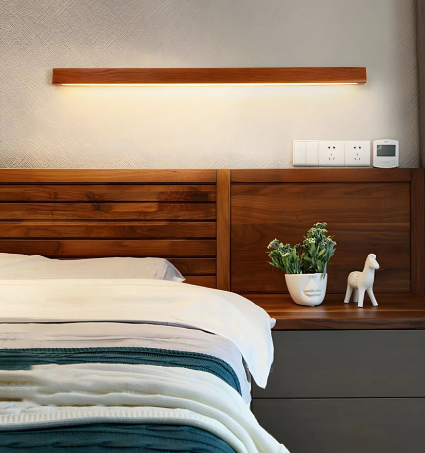 Arlo Linear Wood Wall Light