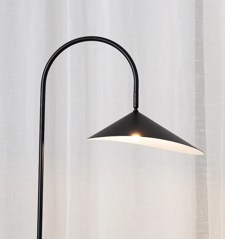 ARUM FLOOR LAMP