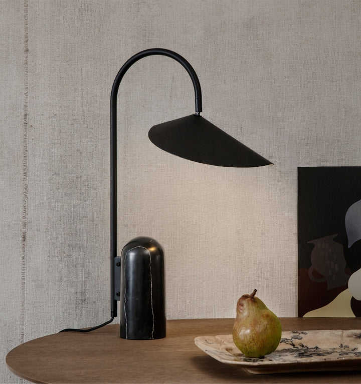 ARUM TABLE LAMP