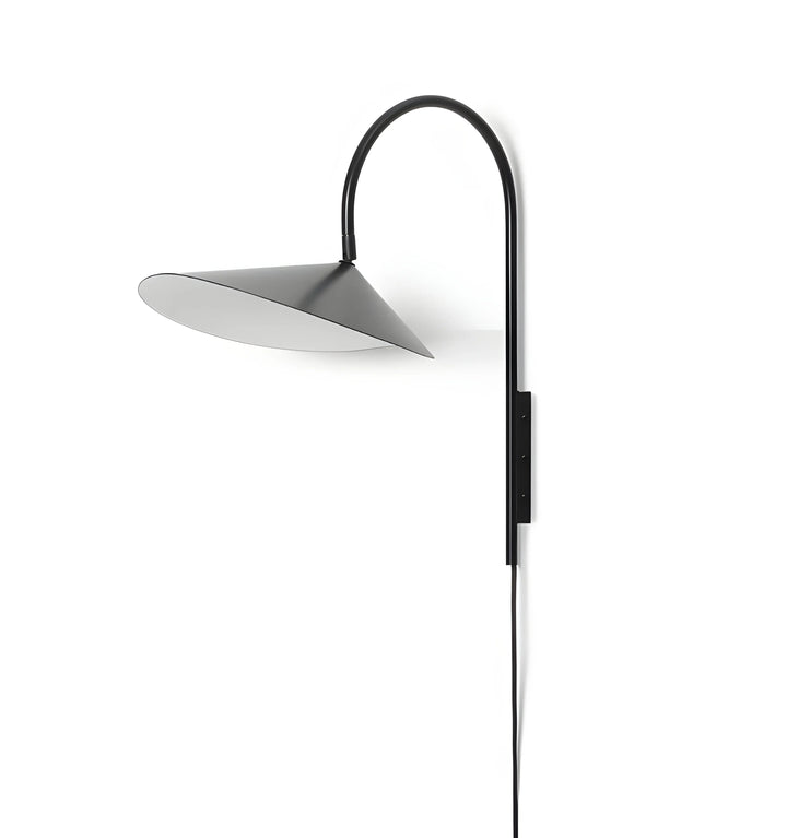 ARUM WALL LAMP