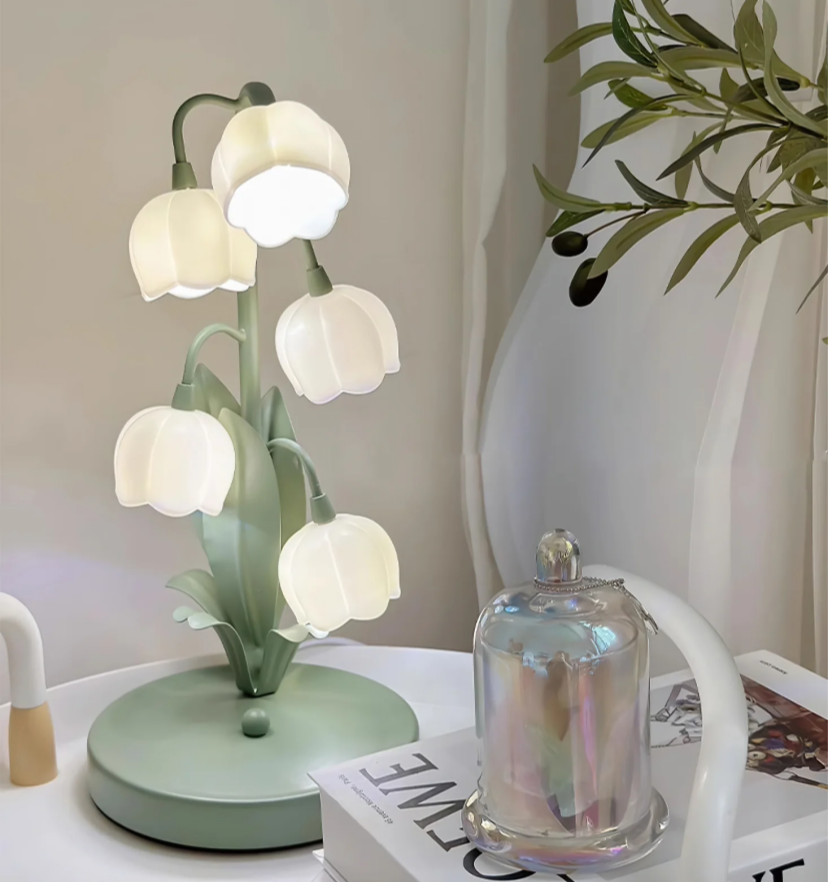 Bell Orchid Table Lamp