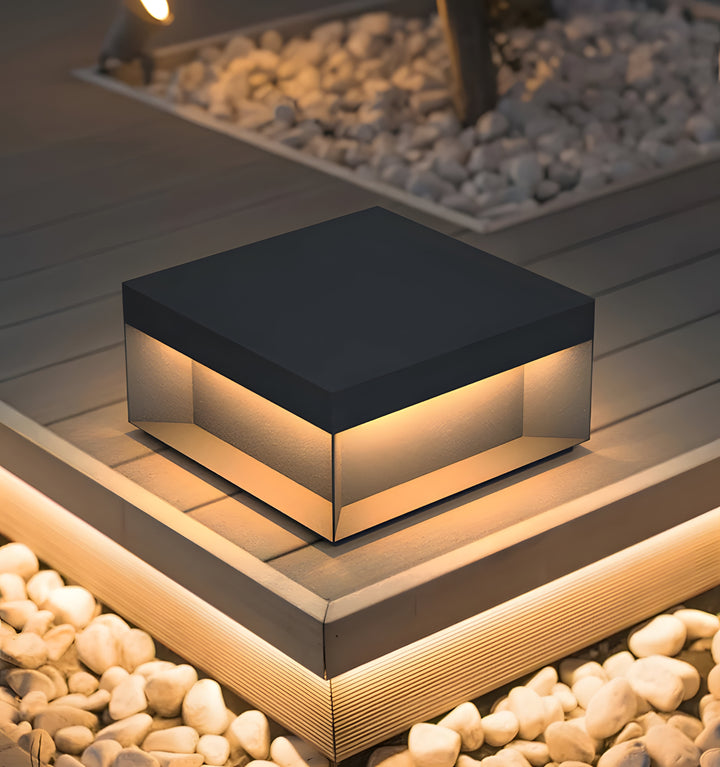 BLACK BOX OUTDOOR POST LIGHT