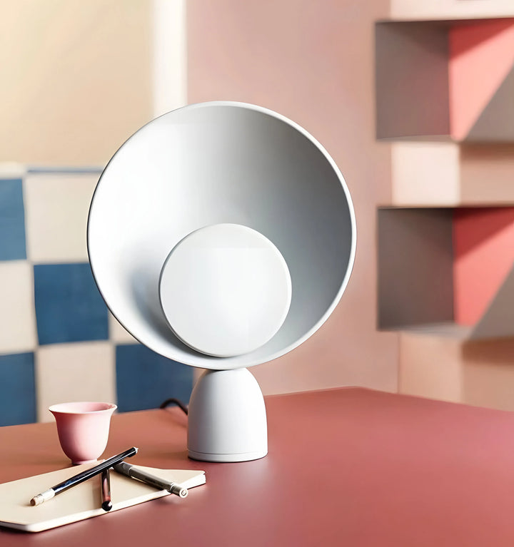 BLOOPER TABLE LAMP