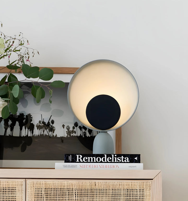 BLOOPER TABLE LAMP