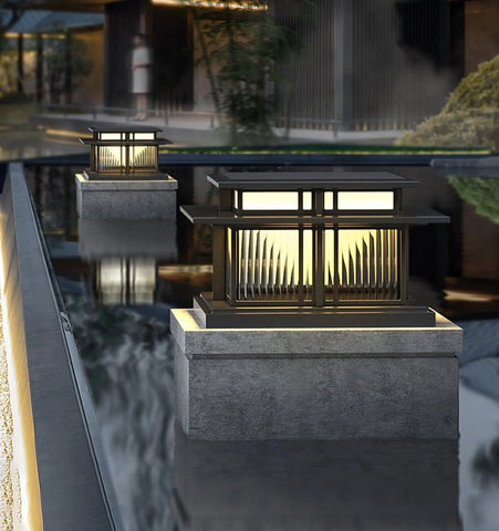 Boilyn Pillar Outdoor Light