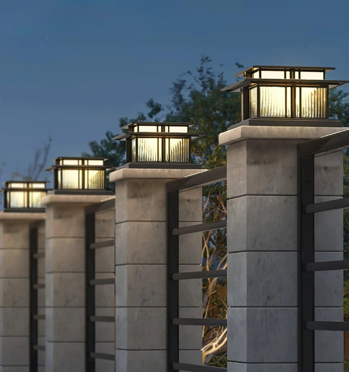 Boilyn Pillar Solar Outdoor Light