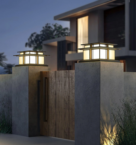 Boilyn Pillar Solar Outdoor Light