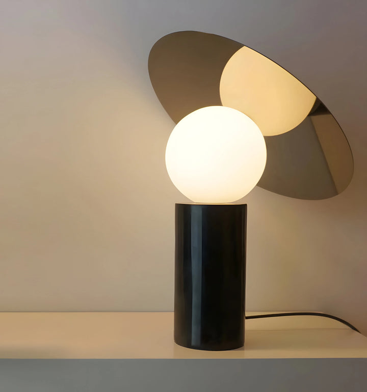 BOLA DISC TABLE LAMP