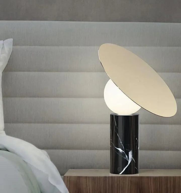 BOLA DISC TABLE LAMP