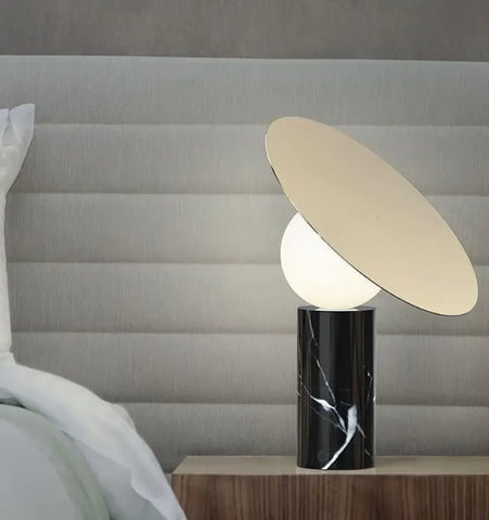 BOLA DISC TABLE LAMP