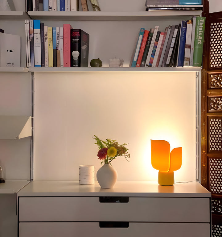 BOLM TABLE LAMP