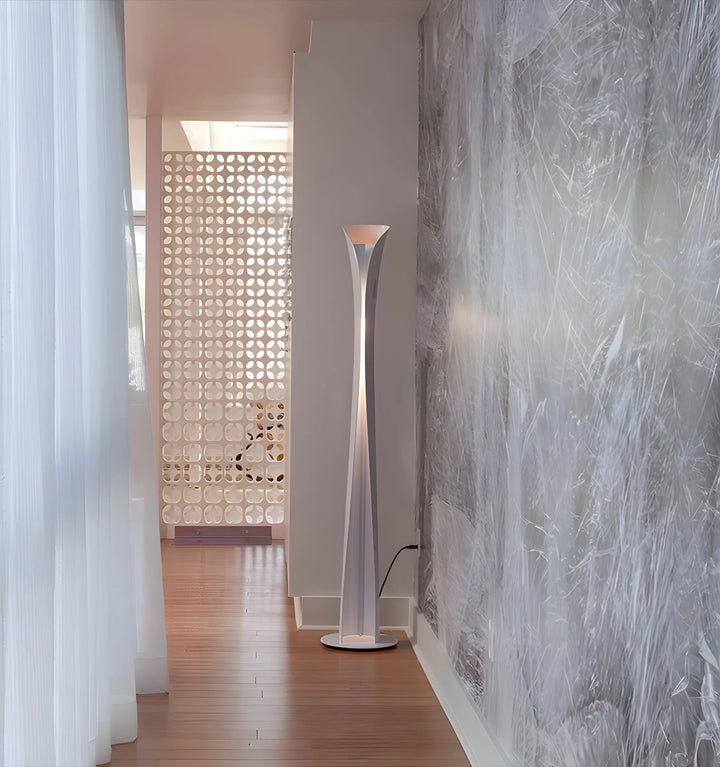 Cadmo Floor Lamp