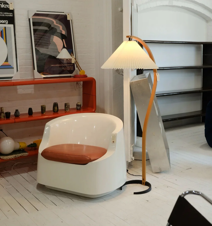 Caprani Floor Lamp