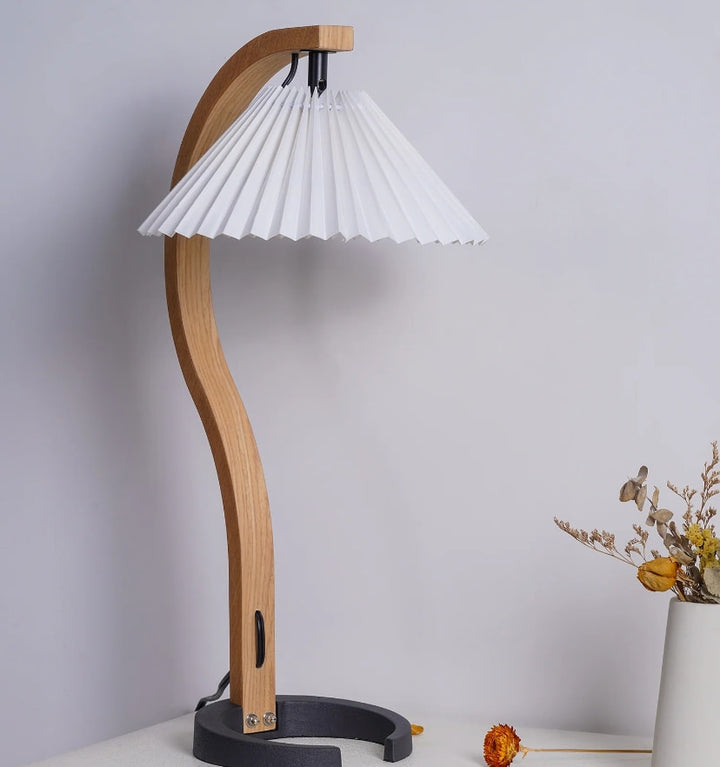 CAPRANI TABLE LAMP