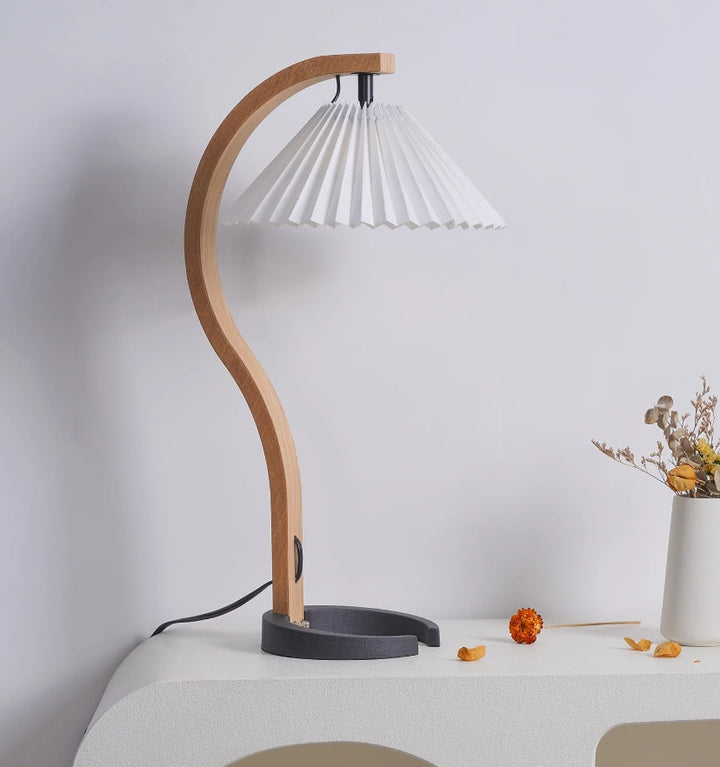 CAPRANI TABLE LAMP