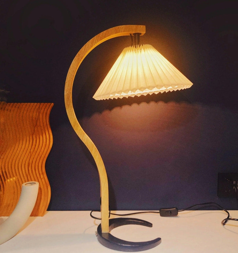 CAPRANI TABLE LAMP