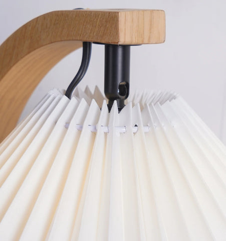 CAPRANI TABLE LAMP