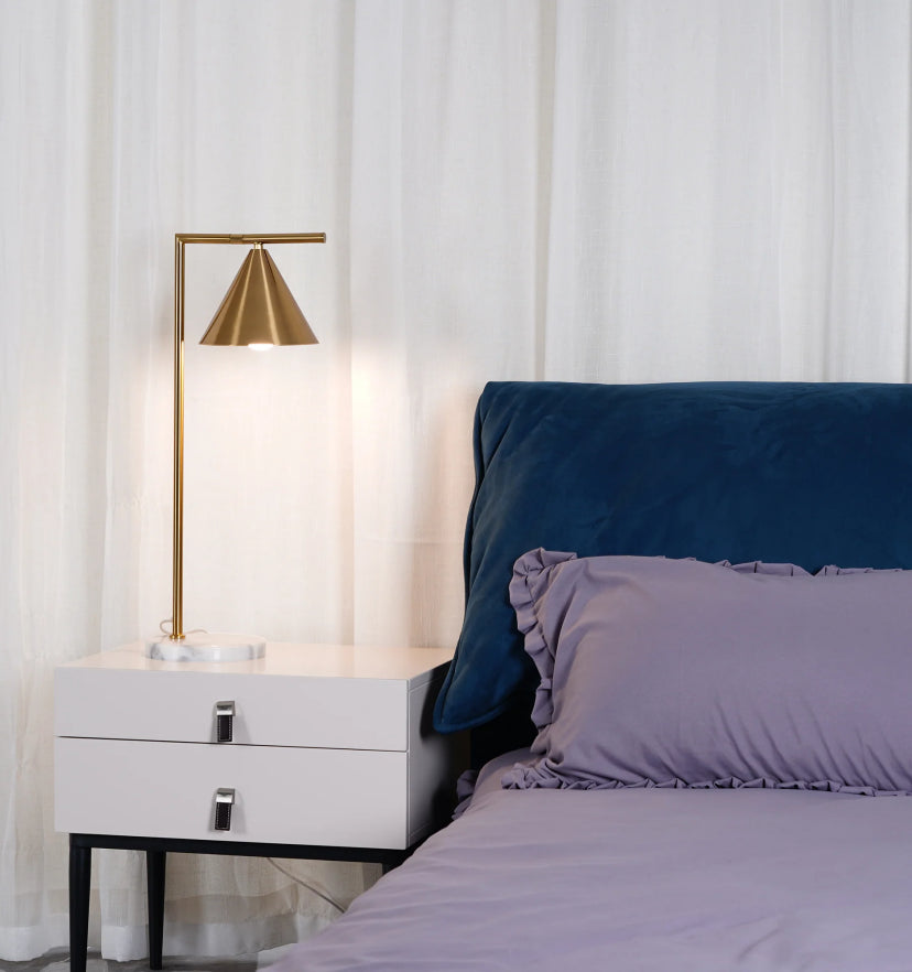 Captain Flint Table Lamp