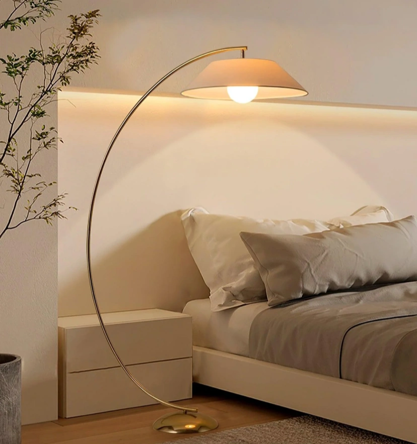 Circo Floor Lamp