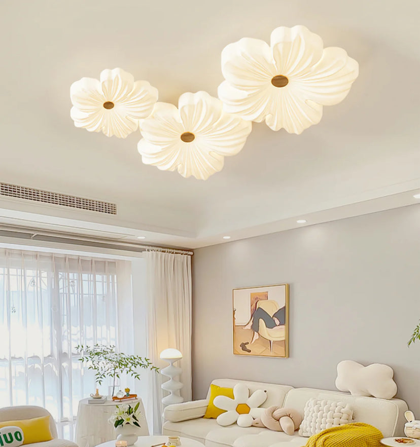 Cream Flower Ceiling Lamp - Yiarolight