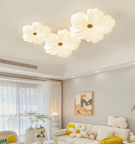 Cream Flower Ceiling Lamp - Yiarolight