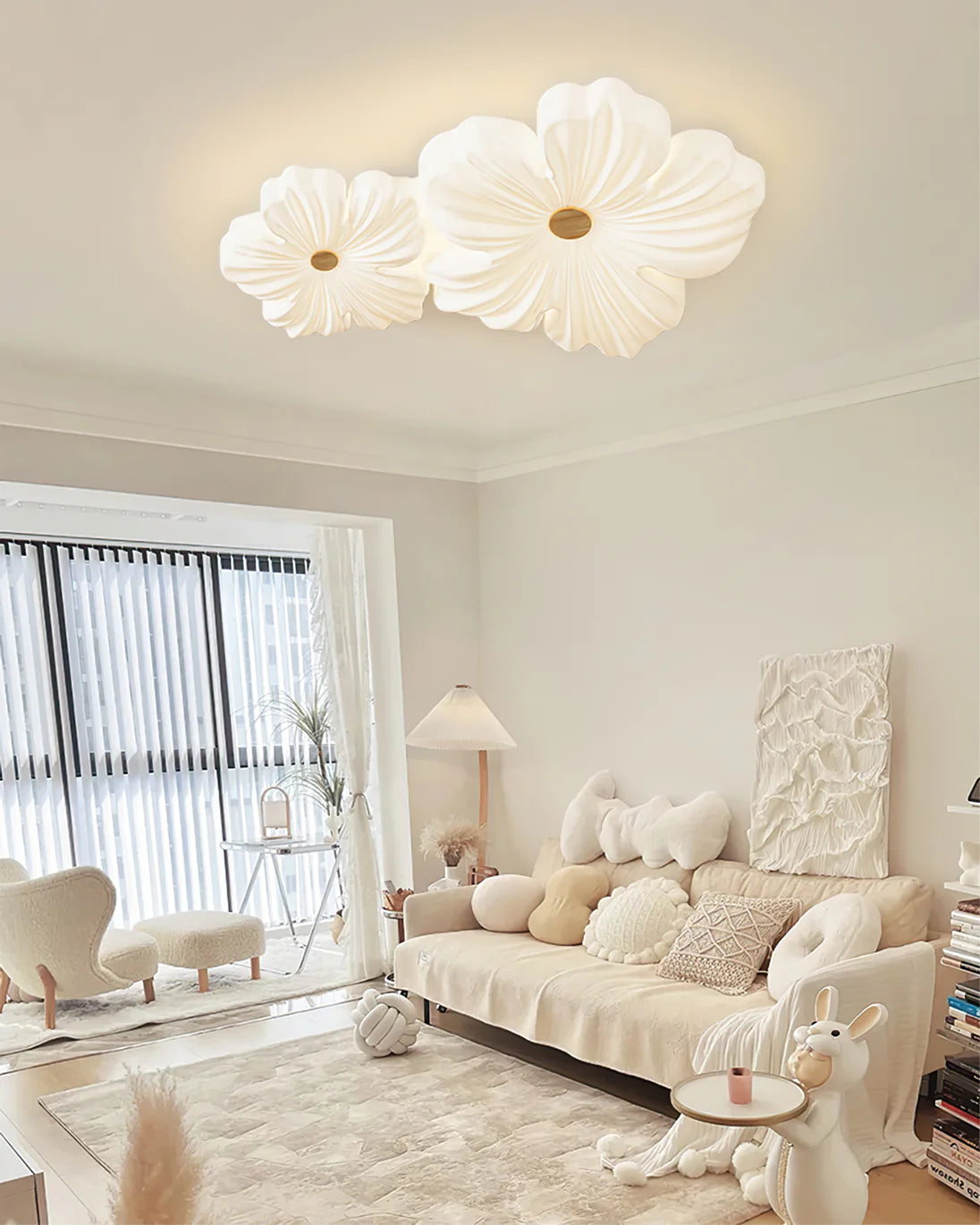 Cream Flower Ceiling Lamp - Yiarolight