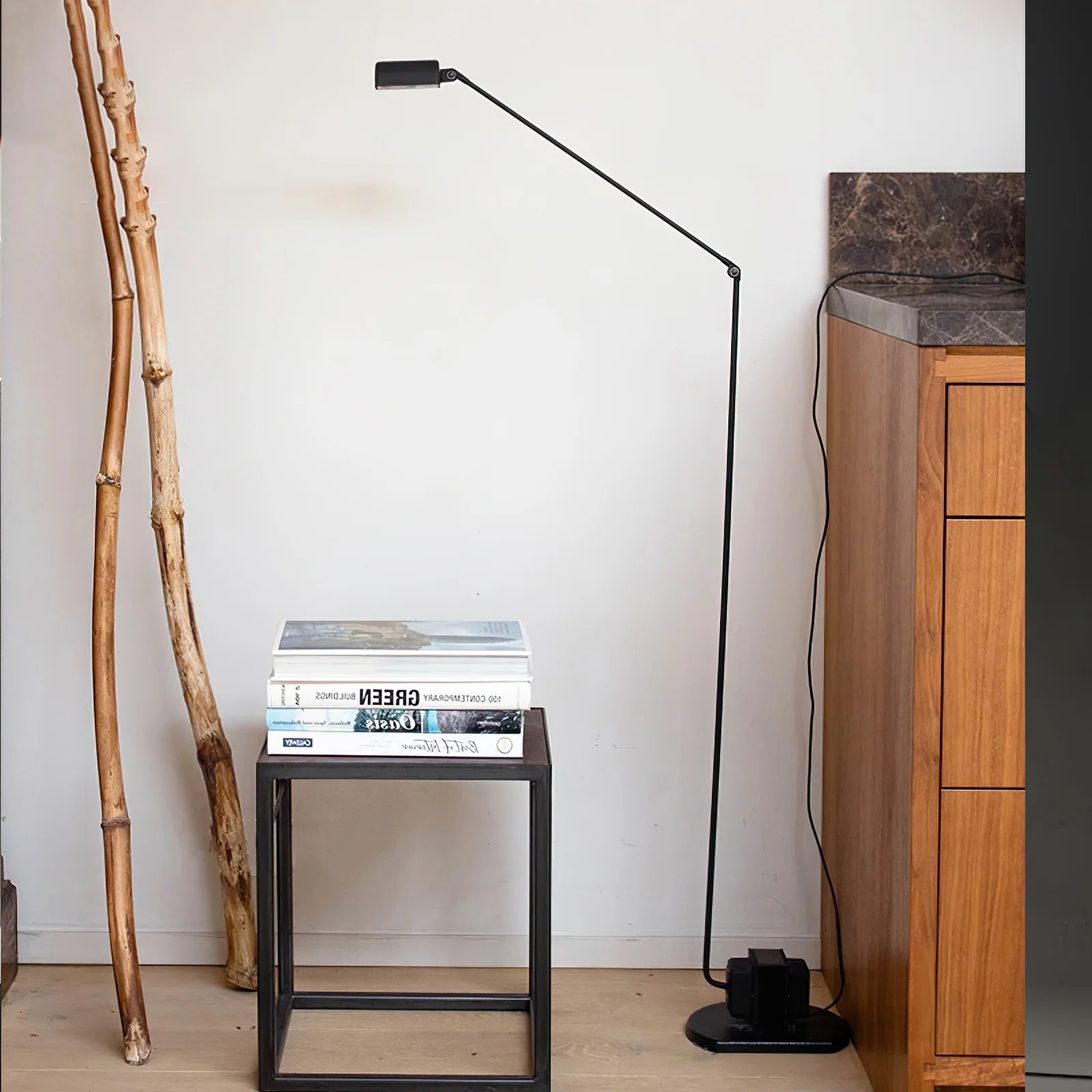 Daphine Floor Lamp