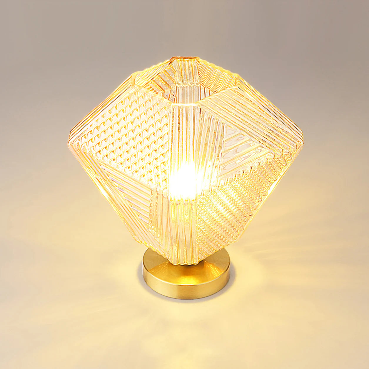Diamond Cut Art Deco Ceiling Light - Yiarolight
