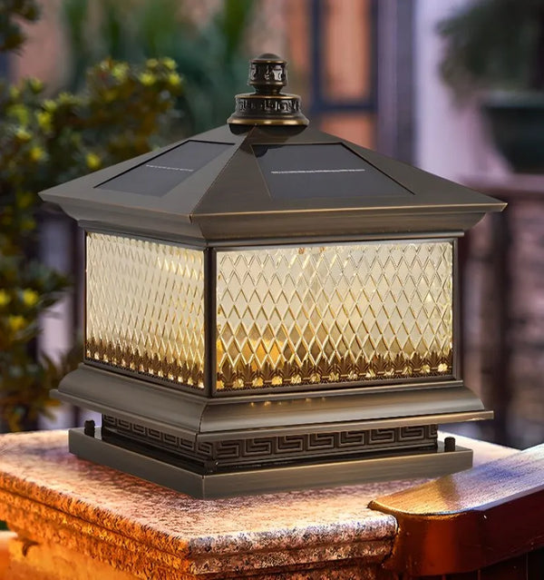 Diamond Solar Post Outdoor Light