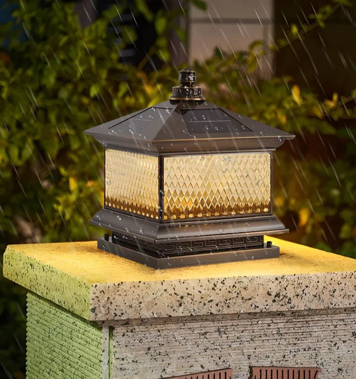 Diamond Solar Post Outdoor Light