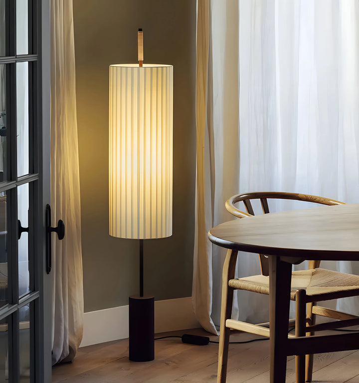 Dorica Floor Lamp