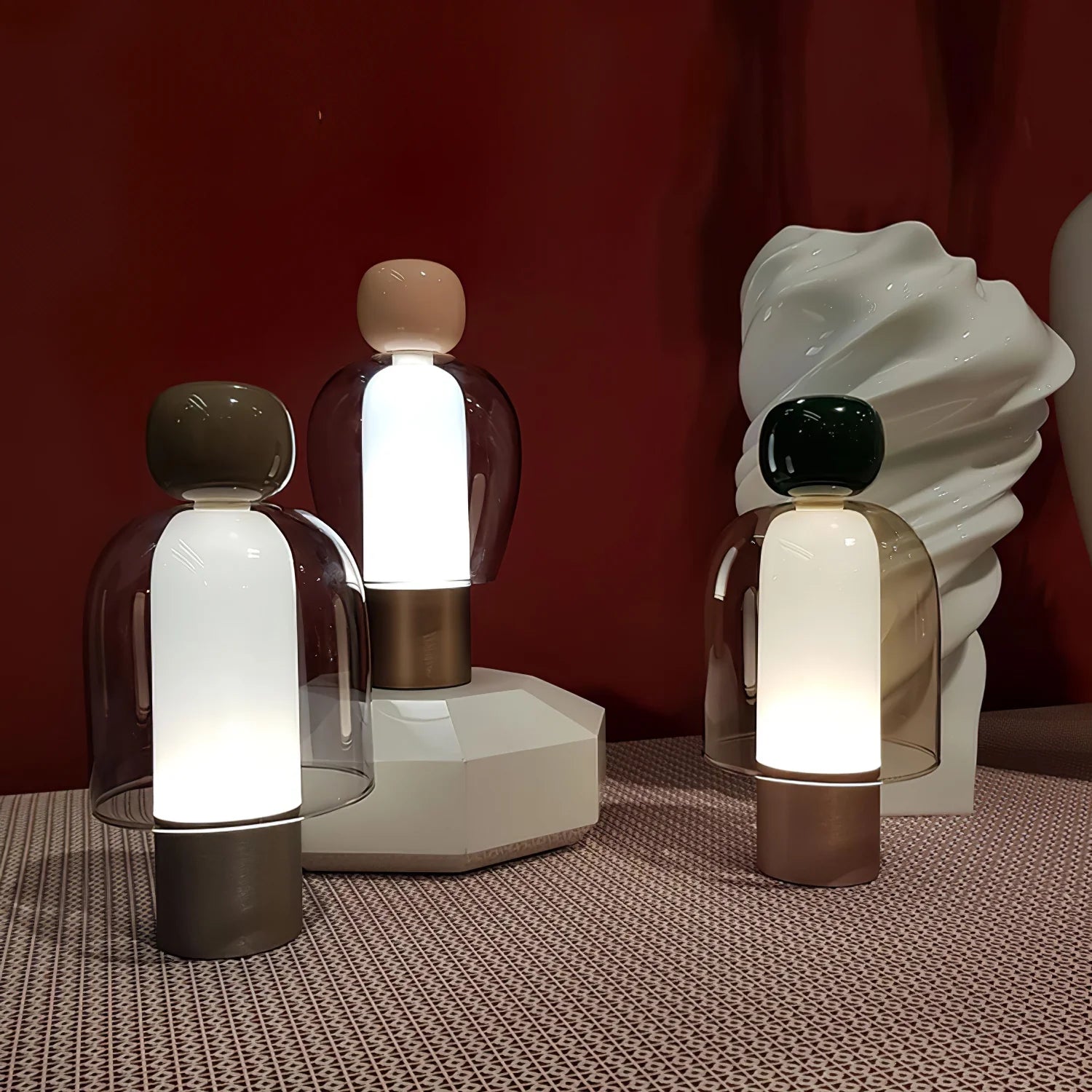 Easy Peasy Table Lamp