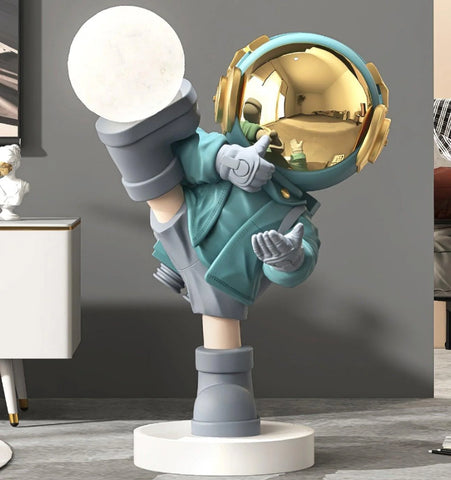 Effort Astronaut Floor Lamp